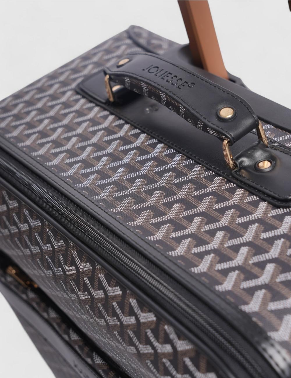 Cette image contient Valise Goyard Noir - S chez Joliesse. à 209,99 TND en Tunisie. L'hexa de l'arrière plan est #E7E7E7