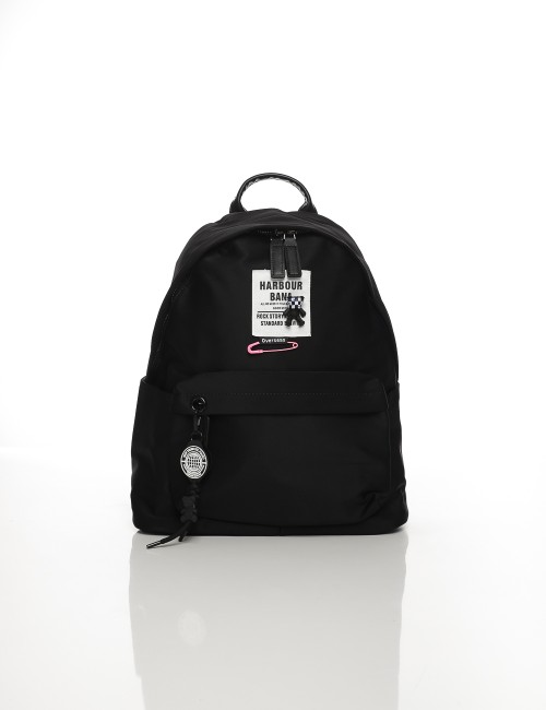 Cette image contient Sac à Dos Noir Harbour Band Rock Style chez Joliesse. à 109,99 TND en Tunisie. L'hexa de l'arrière plan est