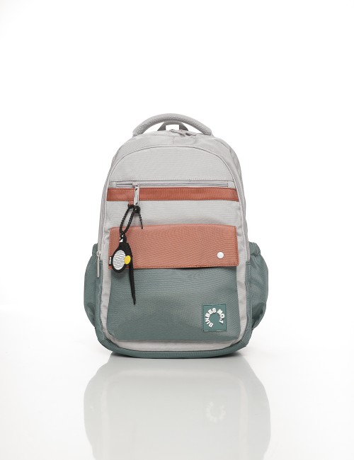 Cette image contient Sac à Dos Scolaire Gris et Noir chez Joliesse. à 119,99 TND en Tunisie. L'hexa de l'arrière plan est #E7E7E