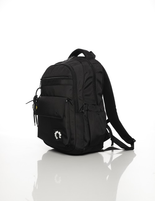Cette image contient Sac à Dos Scolaire Gris et Noir chez Joliesse. à 119,99 TND en Tunisie. L'hexa de l'arrière plan est #E7E7E