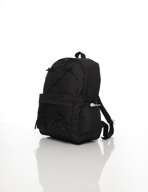 Cette image contient Sac à Dos Scolaire Design Cordons chez Joliesse. à 74,99 TND en Tunisie. L'hexa de l'arrière plan est #E7E7