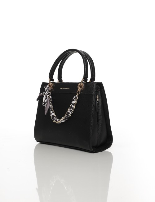 Cette image contient Sac à Main Noir Élégant avec Chaîne et Foulard Joliesse chez Joliesse. à 139,99 TND en Tunisie. L'hexa de l