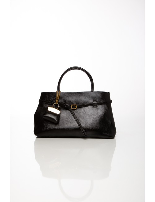 Cette image contient Sac à main noir en simili cuir avec cadenas décoratif chez Joliesse. à 129,99 TND en Tunisie. L'hexa de l'a