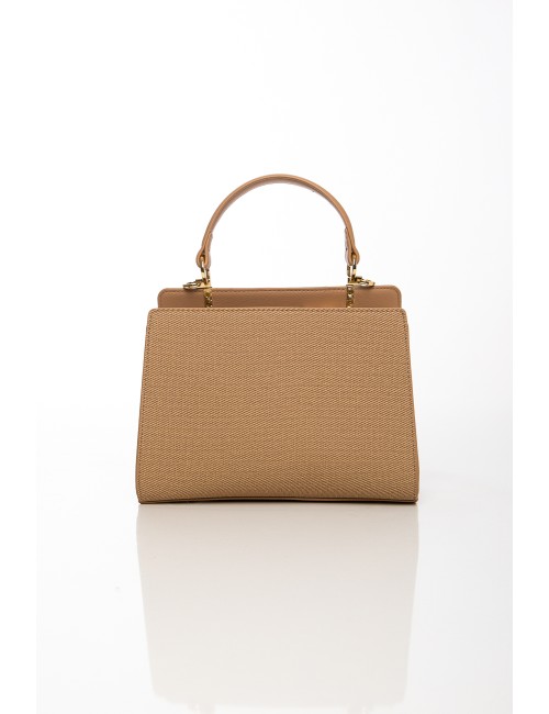 Cette image contient Sac à main beige en simili cuir texturé avec anse et bandoulière chez Joliesse. à 119,99 TND en Tunisie. L'