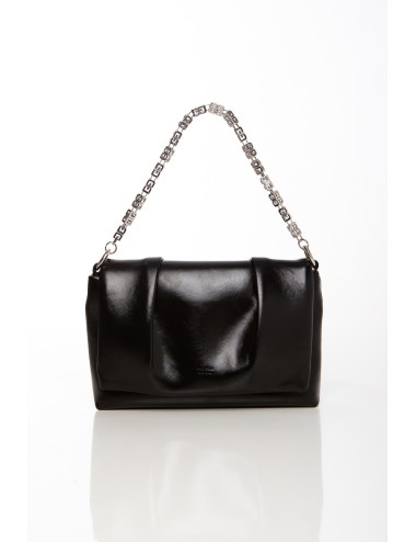 Cette image contient Sac à main noir en simili cuir avec anse décorée argentée chez Joliesse. à 119,99 TND en Tunisie. L'hexa de