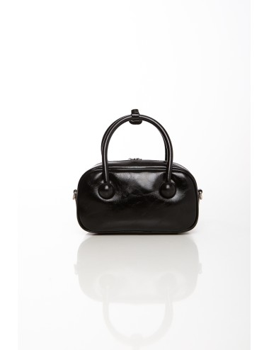Cette image contient Sac à main noir chic avec breloques fantaisie chez Joliesse. à 129,99 TND en Tunisie. L'hexa de l'arrière p