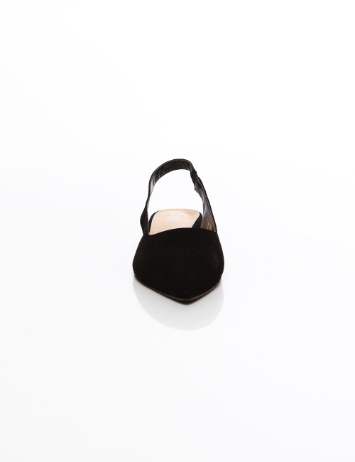 Cette image contient Ballerines slingback noires élégantes femme confort et style chez Joliesse. à 79,99 TND en Tunisie. L'hexa