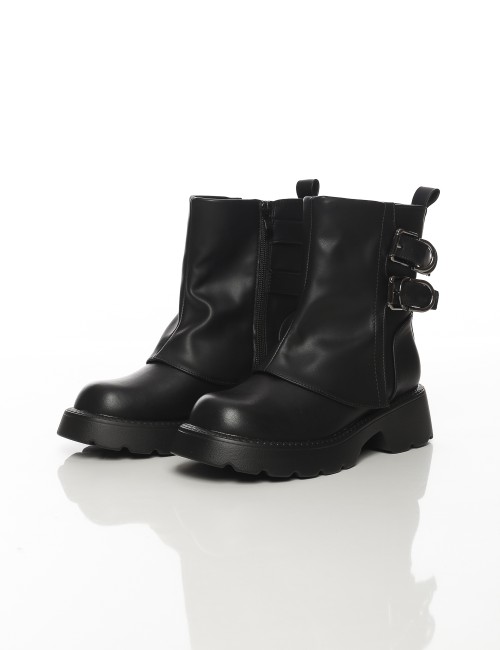 Cette image contient Bottines à semelle épaisse avec doubles boucles métalliques chez Joliesse. à 159,99 TND en Tunisie. L'hexa 