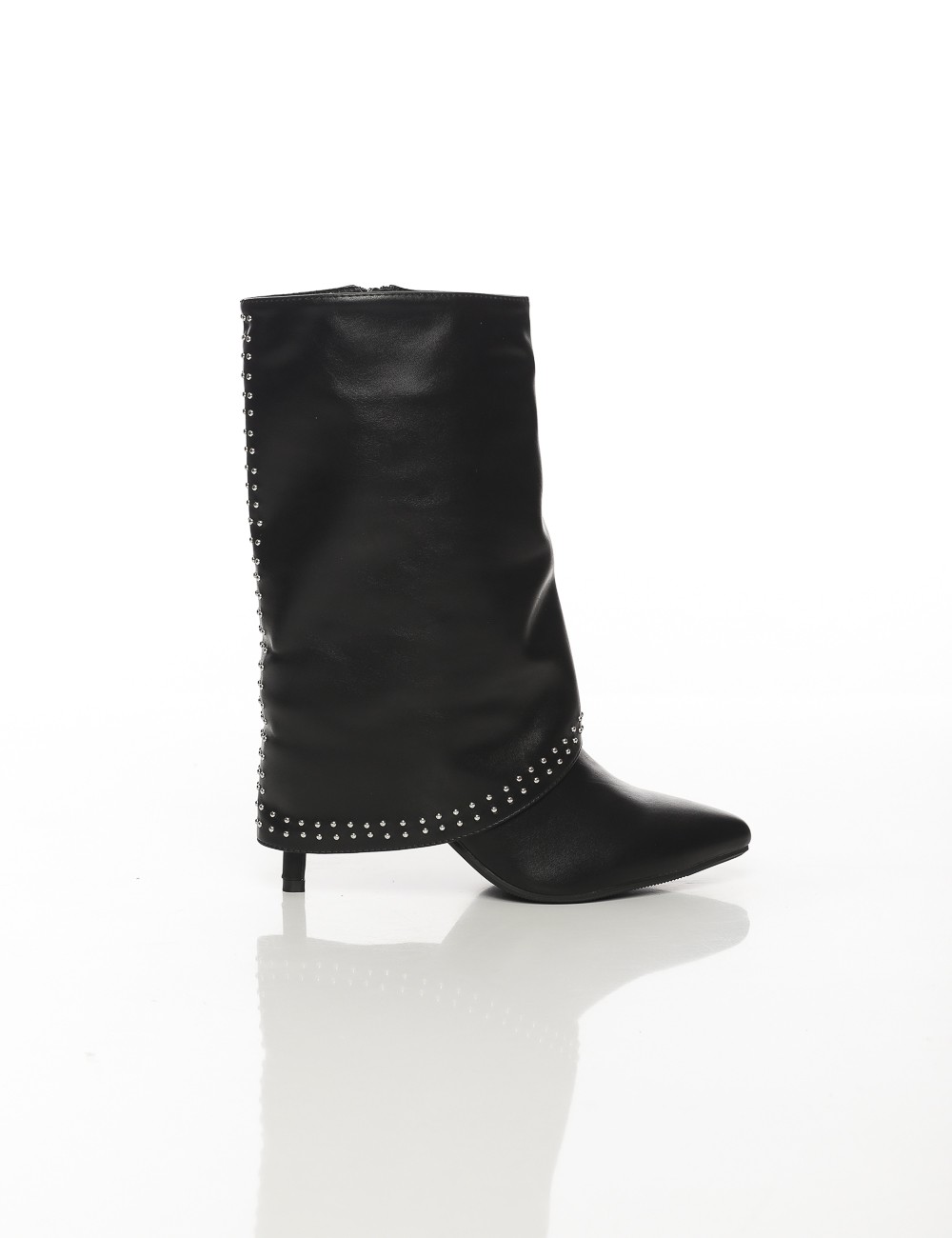 Cette image contient Bottines noires à talon fin et clous décoratifs chez Joliesse. à 189,99 TND en Tunisie. L'hexa de l'arrière Cette image contient Bottines noires à talon fin et clous décoratifs chez Joliesse. à 189,99 TND en Tunisie. L'hexa de l'arrière