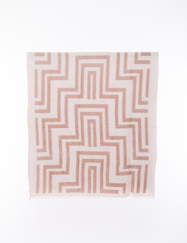 Cette image contient écharpe à motif géométrique chez Joliesse. à 69,99 TND en Tunisie. L'hexa de l'arrière plan est #E7E7E7