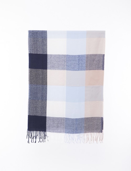Cette image contient écharpe à motif carreaux chez Joliesse. à 0,00 TND en Tunisie. L'hexa de l'arrière plan est #E7E7E7