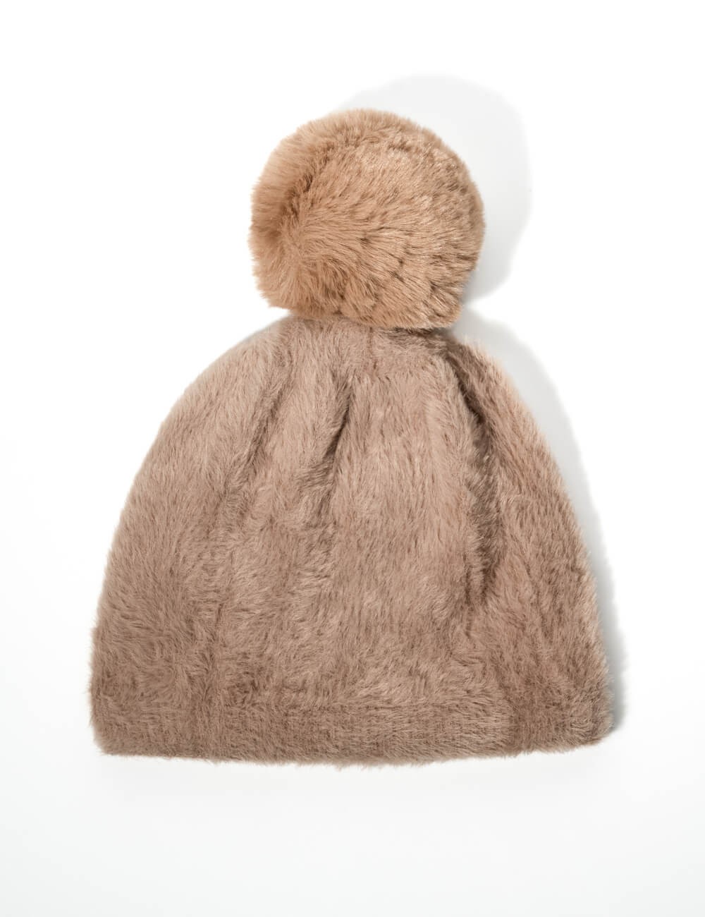 Bonnet Douillet en Maille Pelucheuse avec Pompon Joliesse