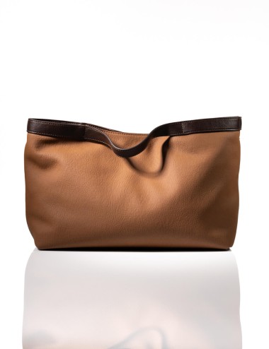 Cette image contient Sac à Main Cabas Elegance Romane chez Joliesse. à 149,99 TND en Tunisie. L'hexa de l'arrière plan est #E7E7